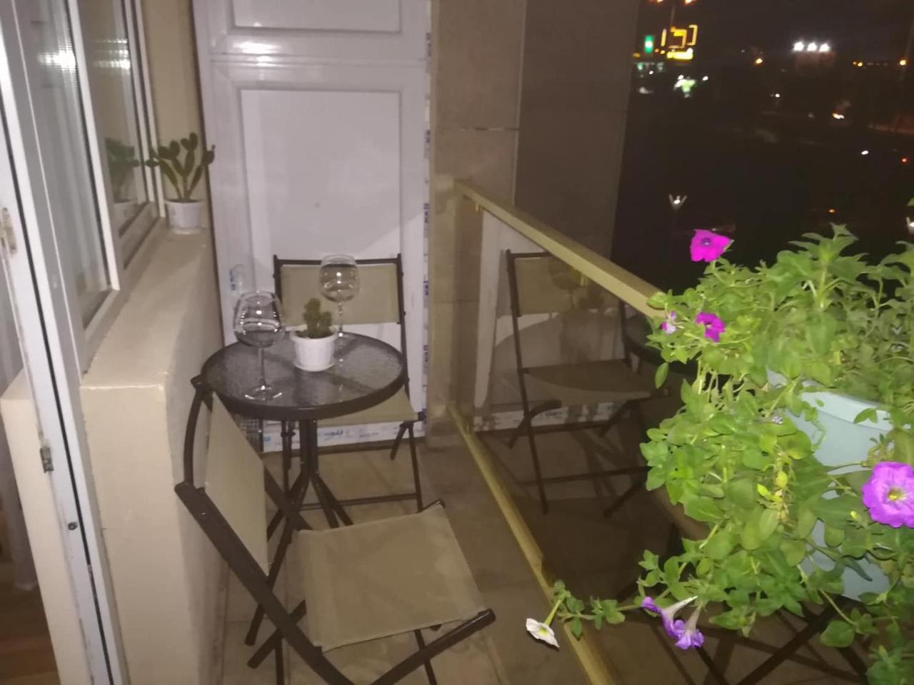 Alexander III Lägenhet Tbilisi Exteriör bild